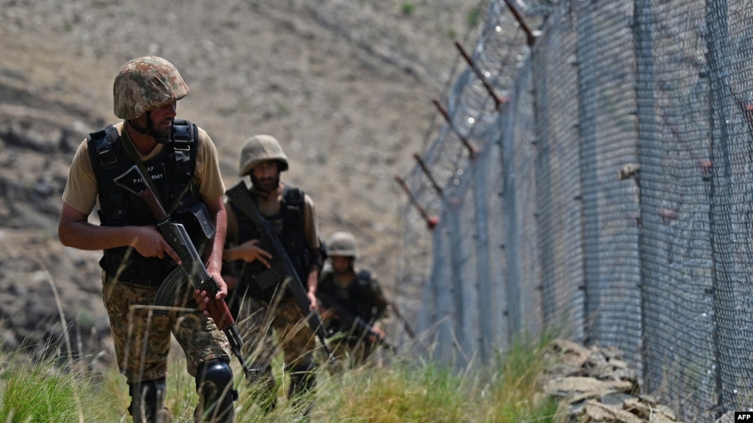 Clashes in northwest Pakistan kill 19 militants, 3 soldiers, military says