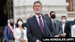 Francisco Sagasti, président par intérim du Pérou, à Lima, le 16 novembre 2020 (AFP)