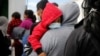 Hakim AS Batalkan Kebijakan Pengusiran Keluarga Migran