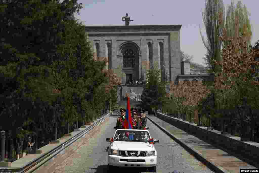 Սերժ Սարգսյանի երդմնակալության օրը, Երևան, 2013թ. ապրիլի 9