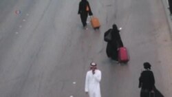 Foreign Workers Flee Saudi Arabia Amid Crackdown