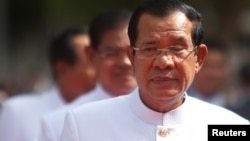 Cambodia's Prime Minister Hun Sen attends the first plenary parliament session at the National Assembly in Phnom Penh, Cambodia September 5, 2018. REUTERS/Samrang Pring