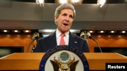 Ngoại trưởng Mỹ John Kerry phát biểu trong phòng họp báo Bộ Ngoại giao Hoa Kỳ, Washington, 24/4/2014.