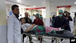 در حملۀ روز سه شنبه در کابل ۶۴ نفر کشته شد و احتمال افزایش رقم تلفات وجود دارد.