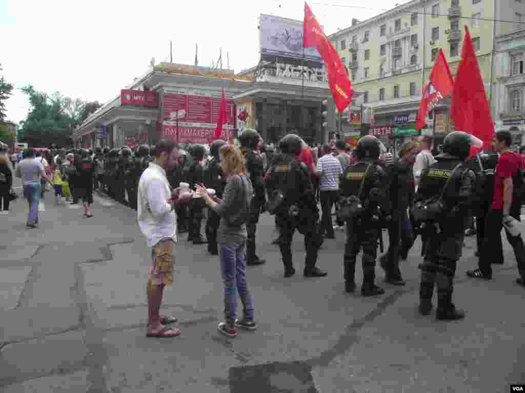 Петербургский «Марш»