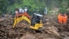 لغزش زمین و سیلاب در هند جان ۱۱۲ نفر را گرفت 