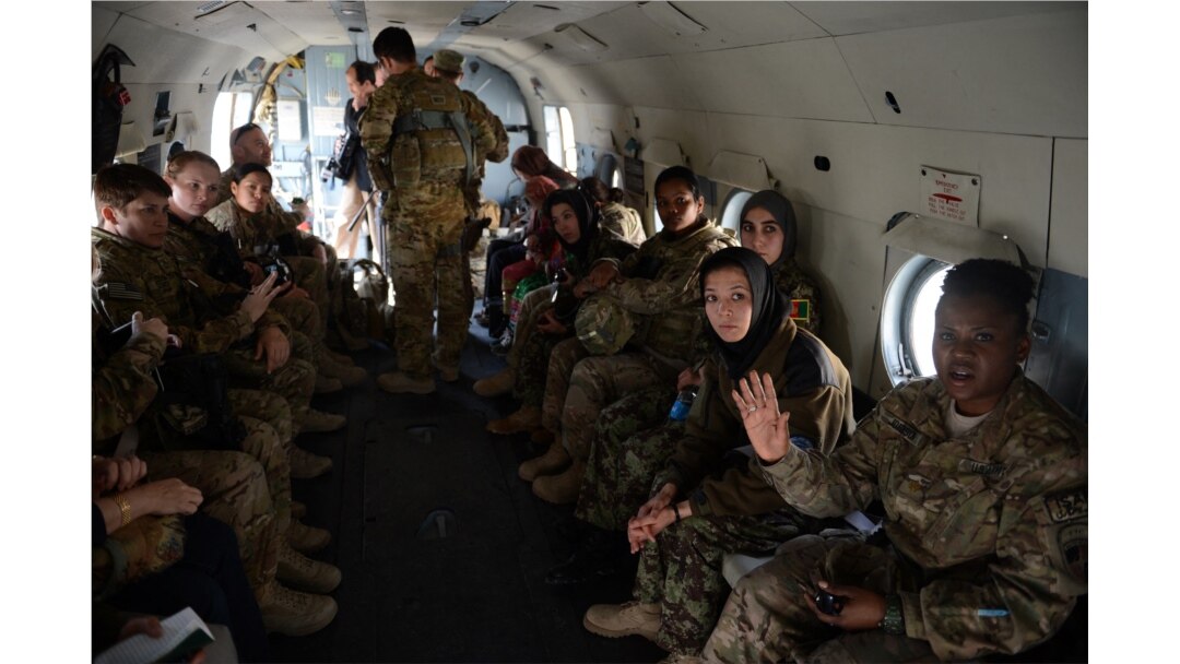 Afg'on havo kuchlari Amerika harbiylari bilan, 2013