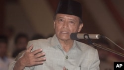 Ahmad Syafii Maarif dari Muhammadiyah turut mendesak Presiden Susilo Bambang Yudhoyono bersikap tegas dalam mengatasi kasus intoleransi di Indonesia. (Foto: Dok)