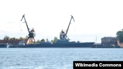 2010年的一張照片顯示一艘正在建造中的俄羅斯獵豹級護衛艦。(Wikipedia Commons Falcon2700)