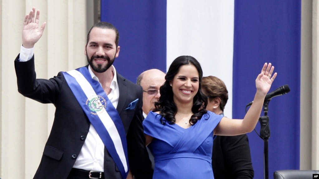 Resultado de imagen para Nayib Bukele asumiÃ³ como presidente de El Salvador