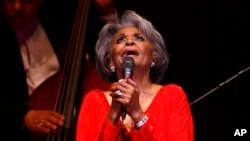 FILE - Singer Nancy Wilson performs at her Swingin' 70th Birthday Party at Carnegie Hall in New York, June 29, 2007. The Grammy-winning jazz and pop singer Wilson has died at age 81.