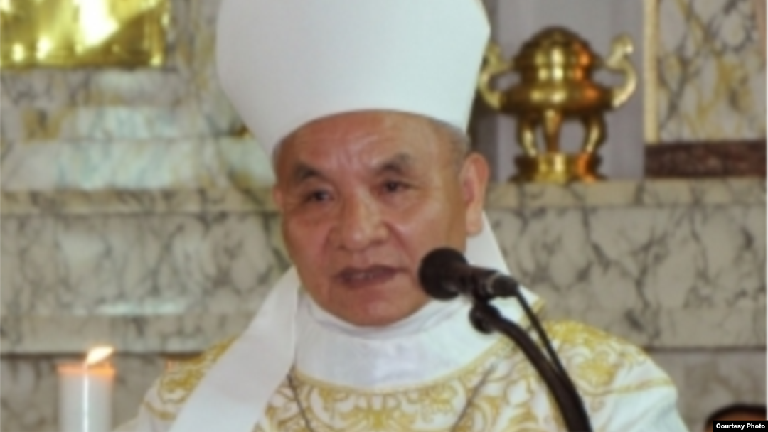 Giám mục Micae Hoàng Đức Oanh