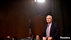 Senator John McCain: Amerikanci zaslužuju da znaju što je povod za tvrdnju o prisluškivanju