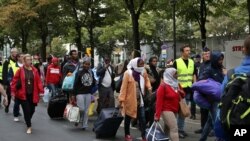 Des migrants dans le nord de Paris, 16 septembre 2016.