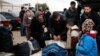 Miles de personas esperan evacuación de Alepo