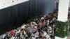Hàng trăm nghìn người tham quan hội chợ World Expo Thượng Hải