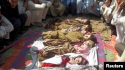 Dolor y angustia dejó en Afganistán el bombardeo de OTAN que causó la muerte de diez niños.