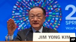Thống đốc Ngân hàng Thế giới Jim Yong Kim trong cuộc họp tại trụ sở IMF ở Washington ngày 14/4/2016.