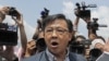 Anggota Parlemen Hong Kong Pro Beijing Ditikam Saat Berkampanye