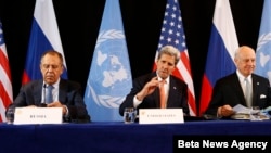 El secretario Kerry también dijo que los diplomáticos acordaron acelerar y expandir "de inmediato" la entrega de ayuda humanitaria especialmente a las áreas asediadas.