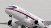 Indonésia: Sukhoi Superjet 100 despenha-se contra Monte Salak 