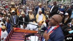 Azali Assoumani addresses supporters during a presidential campaign rally in Moroni, Comoros, Jan. 24, 2016. He was declared the winner of a runoff election April 15, 2016.