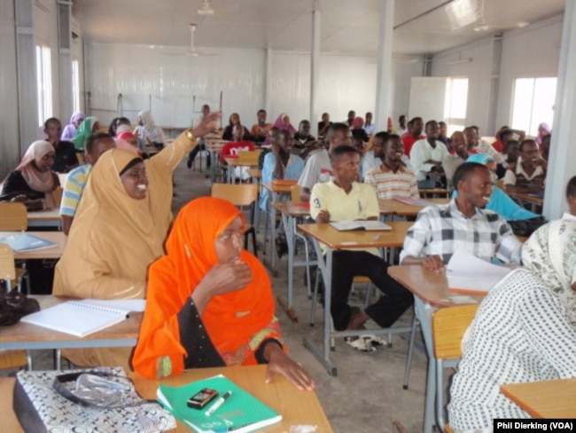 Students in a large language class in Djibouti.