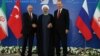 Irán: EE.UU. busca diálogo mientras impone sanciones