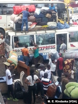 People escaping from Kumba, an English-speaking town in Southwestern Cameroon, Sept. 11 2018.