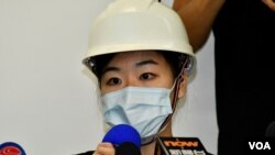 香港反送中運動抗爭者第二次民間記者會化名李小姐的發言人。(美國之音湯惠芸)