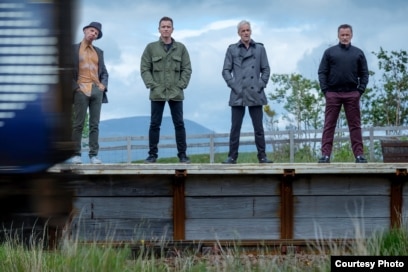 Director Boyle Re-visits 'Trainspotting' Gang 20 Years Later
