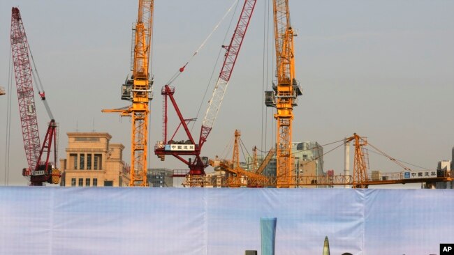 北京一处建筑工地外围