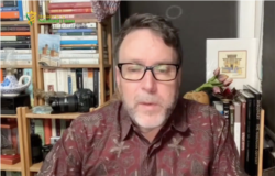 Pengamat Indonesia dari Universitas Deakin Australia, Greg Barton. (Foto: VOA/Nurhadi)