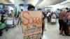 홍콩 시위대, 공항 혼란 사과