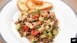 Food Healthy Lentil and Salmon Salad