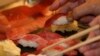 Tarik Pelanggan, Restoran Sushi Jepang Pakai Binaragawan Jadi Kurir 
