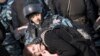 США, ЄС закликали Кремль звільнити затриманих мітингувальників