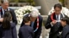جان کری به همراه وزرای خارجه شش کشور بزرگ صنعتی در بنای یادبود قربانیان حمله اتمی آمریکا به هیروشیما حضور یافت. 