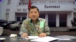 Menteri Perencanaan Pembangunan Nasional/Ketua Bappenas, Suharso Monoarfa, Selasa 22 Desember 2020. (VOA/Anugrah)