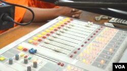 estúdio de rádio