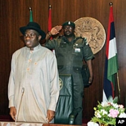 Nigeeria's new acting president and commander in chief Goodluck Jonathan is pictured as he takes office in Abuja, 10 Feb 2010