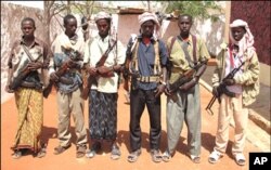 Des militants d'al-Shabab