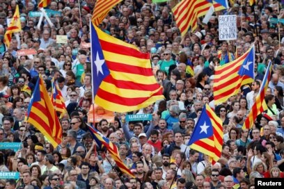 Catalan independence push puts Spanish border town on edge