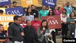 Salvadoreños beneficiados por el TPS participaron de una audiencia en la corte federal del Distrito en Maryland para hacer oír sus voces el miércoles 12 de septiembre. 