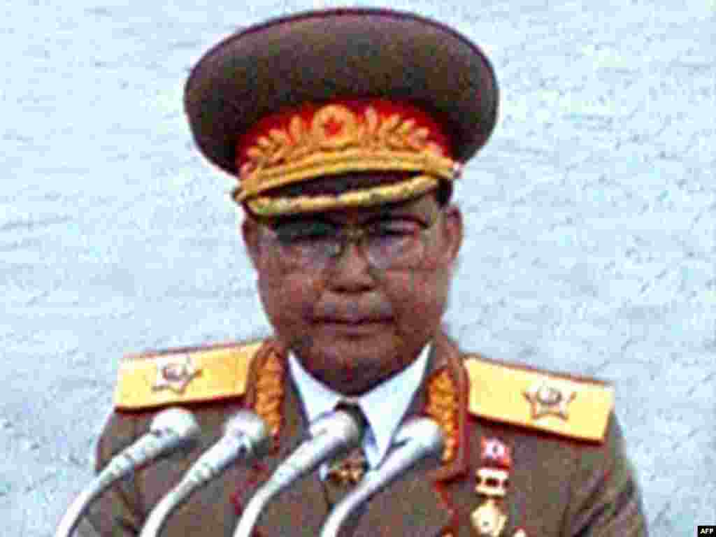 Kim Yong Chun, Bộ trưởng các lực lượng vũ trang Bắc Triều Tiên.