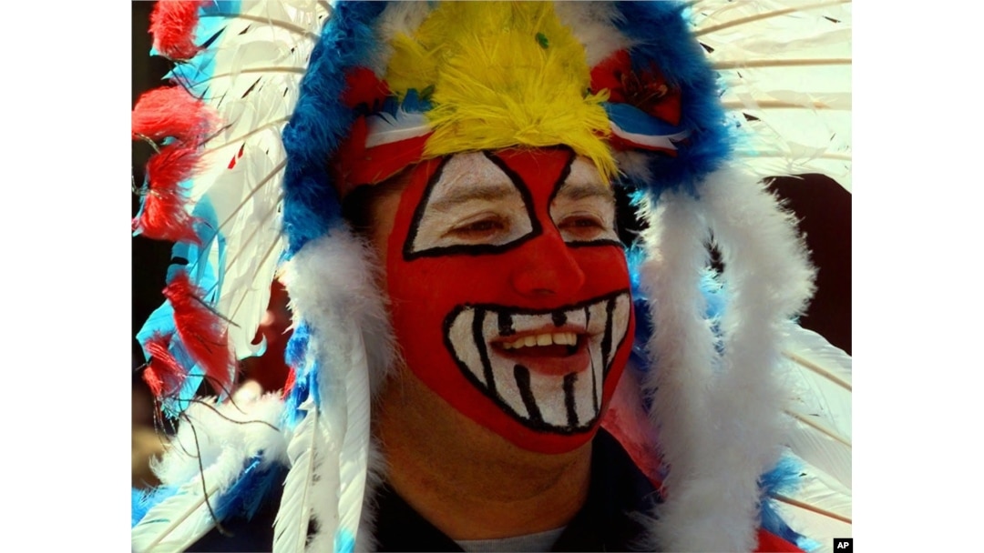 Native Americans Applaud Removal of 'Racist' Sports Mascot