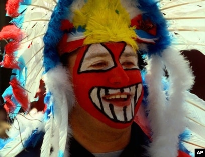 Indians fans will still be able to wear Chief Wahoo gear to games