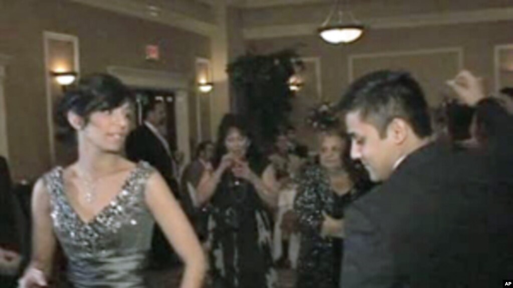 Romani American Alex Eli Dances With His Fiance After Their Fathers Agreed Romani American Alex Eli Dances With His Fiance After Their Fathers Agreed