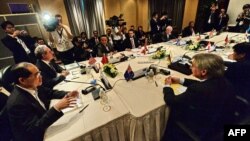 Ministri trgovine i drugi zvaničnici na sastanku u Singapuru prošlog vikenda 