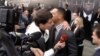 Will Smith golpeó a reportero que lo besó en Moscú